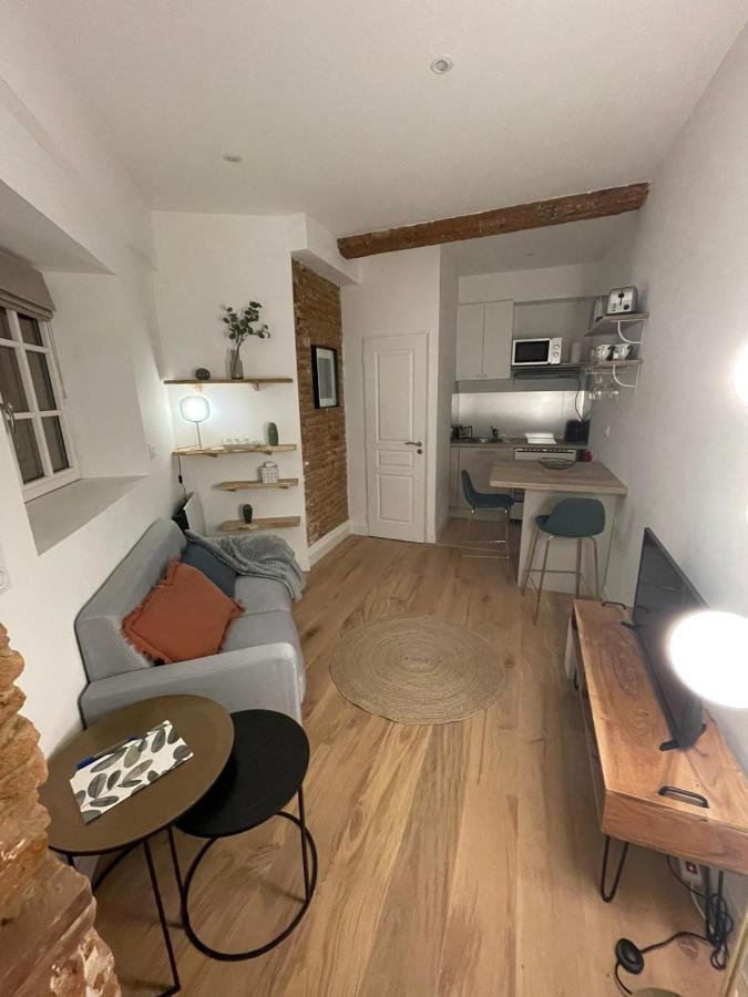 Apartment Charmant-confort-hypercentre-metro-wifi *