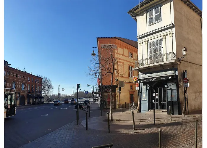 Studio Charmant-Confort-Hypercentre-Metro-Wifi