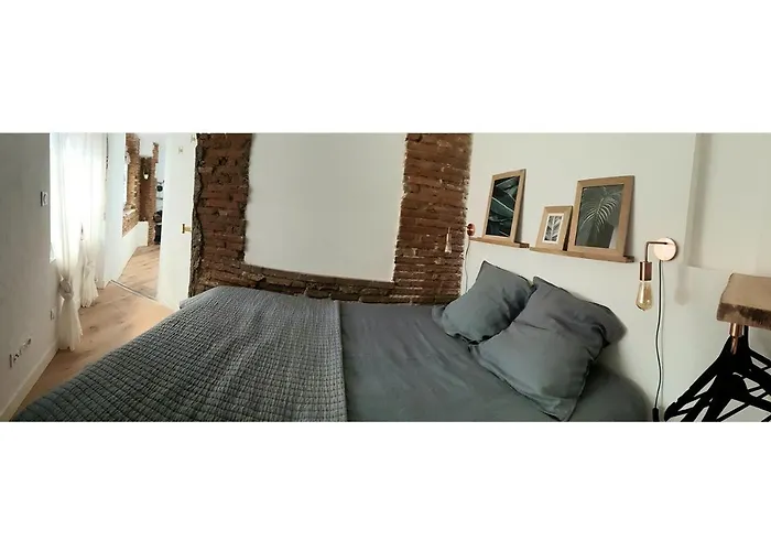 Studio Charmant-Confort-Hypercentre-Metro-Wifi